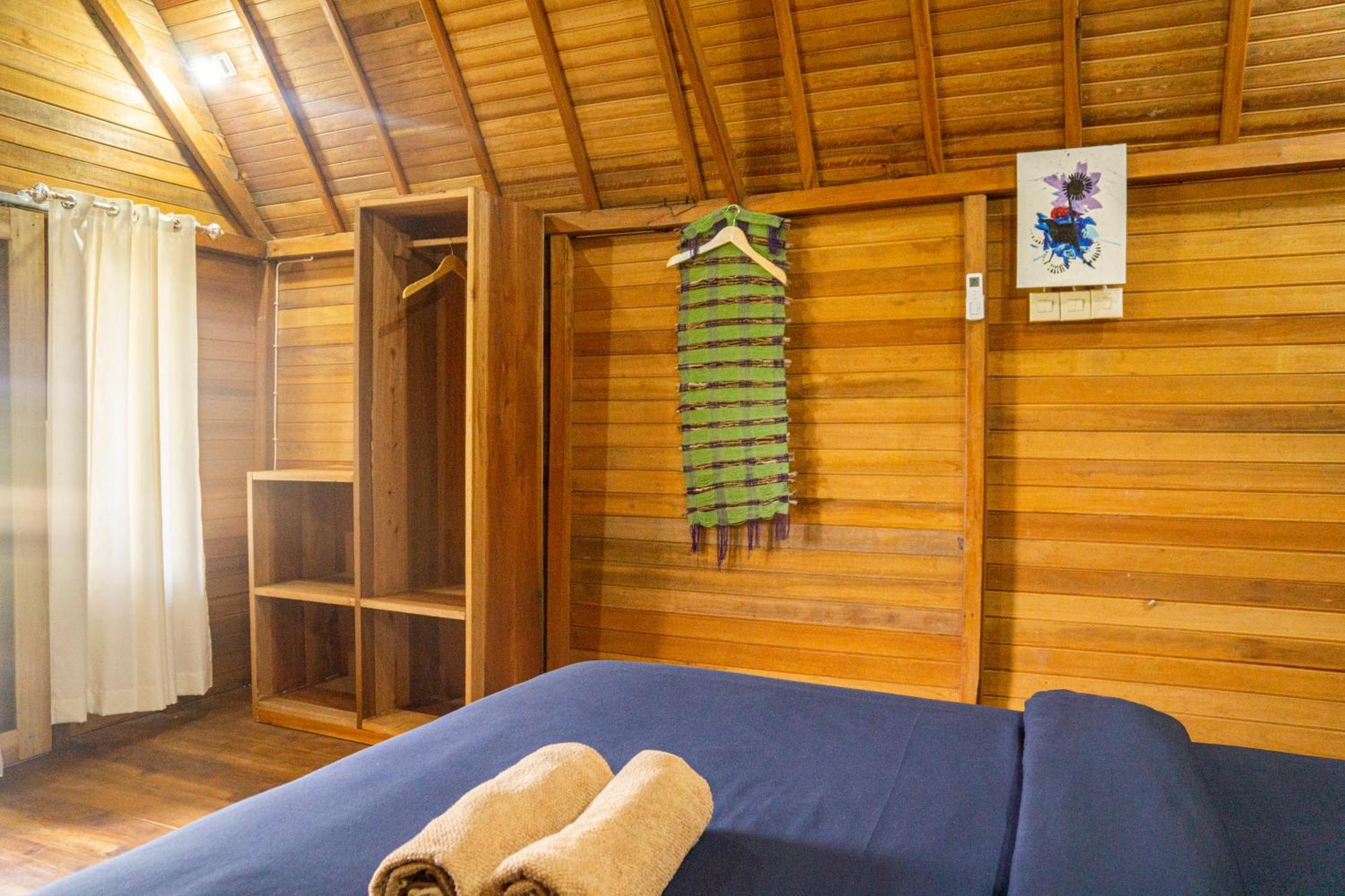 Aranka Tempasan Villa Sangyang Kültér fotó
